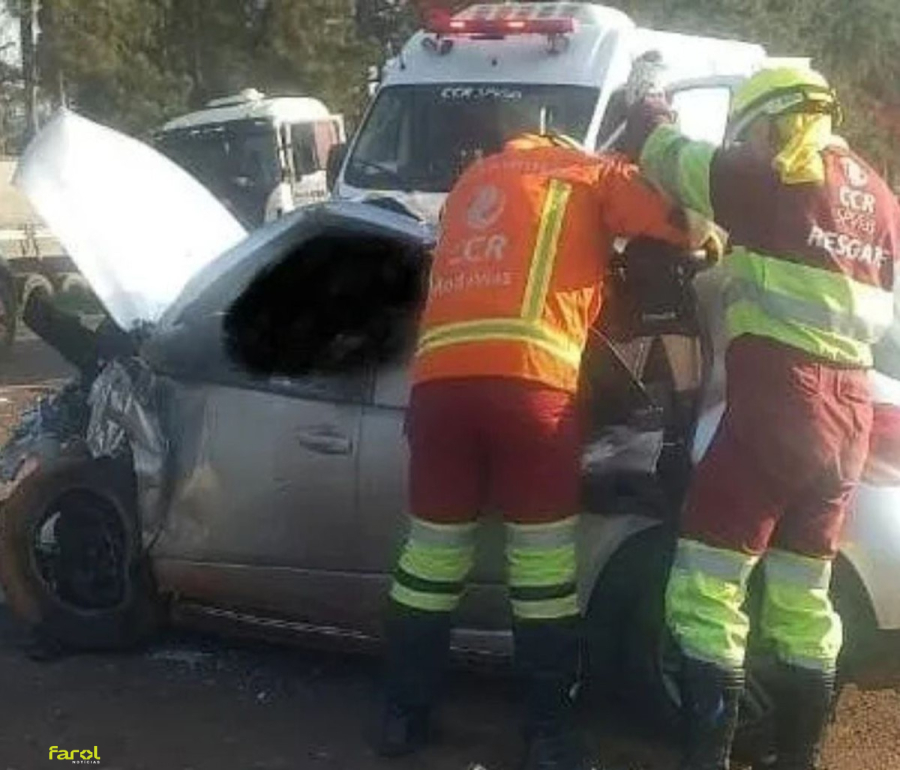 Informações atualizadas: Acidente com oito veículos deixa um morto e cinco feridos na SP-255