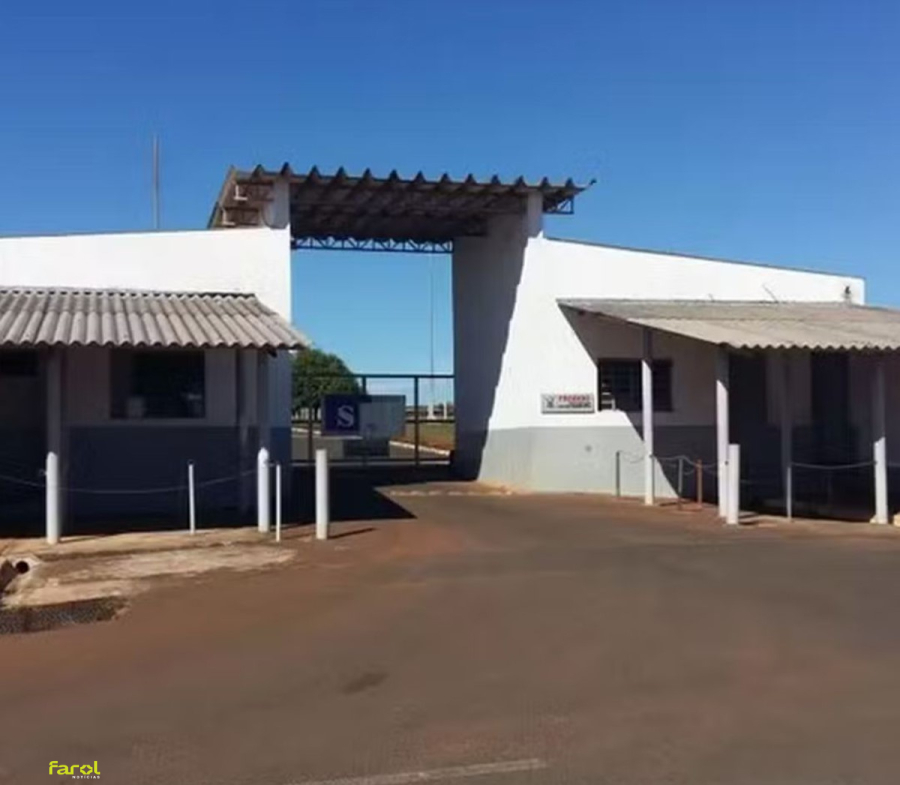 Polícia investiga fuga de detento em prisão de regime semiaberto 