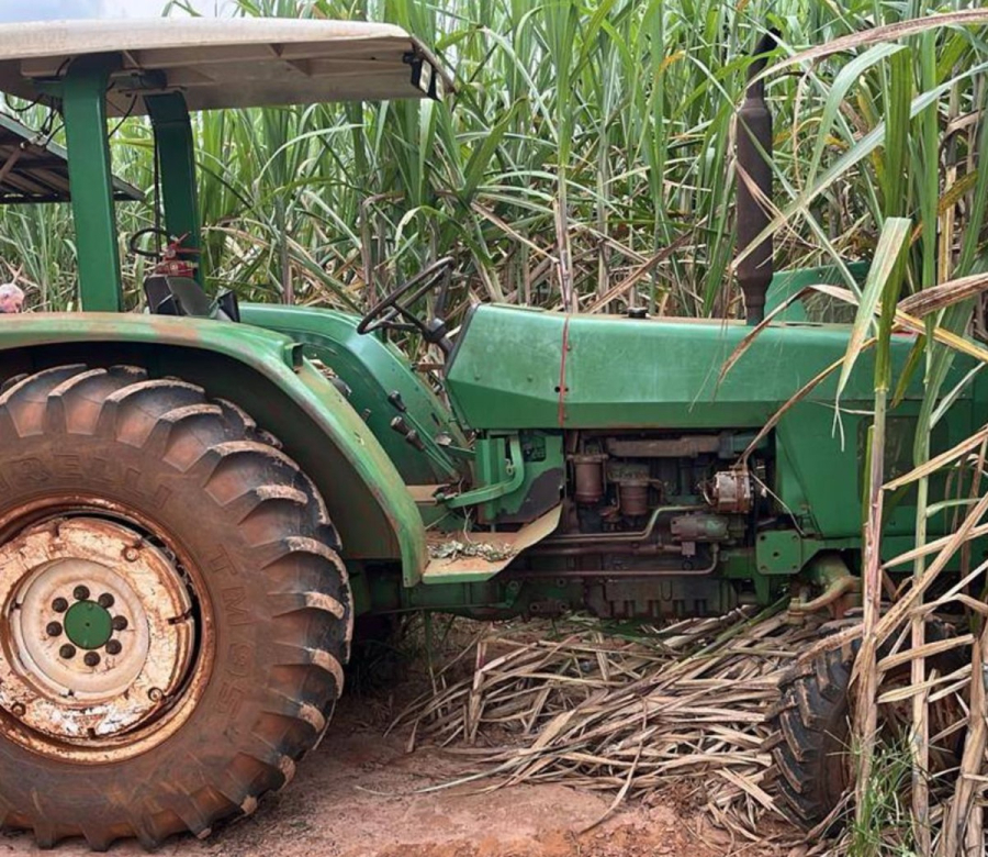 Polícia Civil recupera em Pratânia trator subtraído em área rural de Avaré