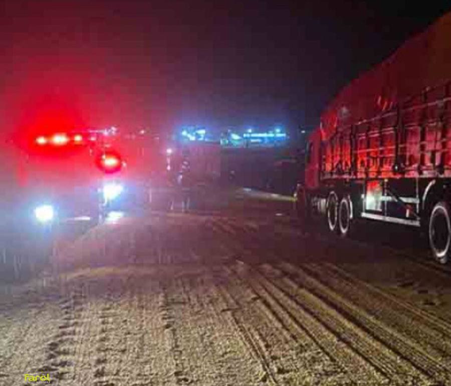 Engavetamento com carretas interdita trecho entre Itaí e Paranapanema