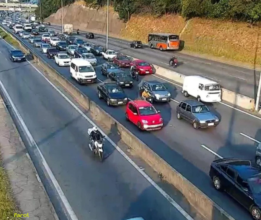Cerca de 550 mil veículos devem circular nas rodovias do Sudoeste Paulista no feriado de Tiradentes