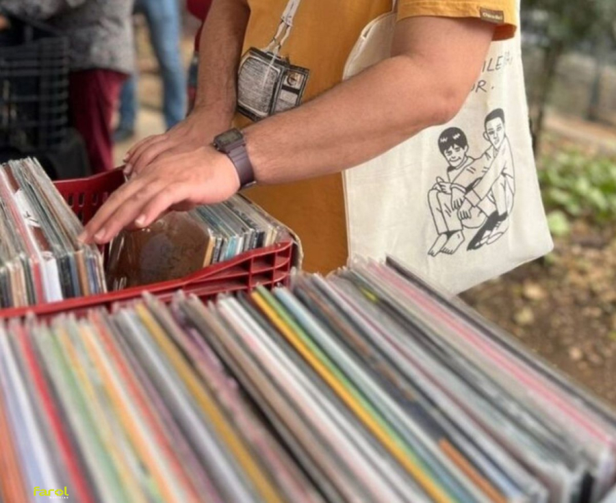 Cidade recebe 2ª edição da Grande Feira do Vinil com exposição de carros antigos