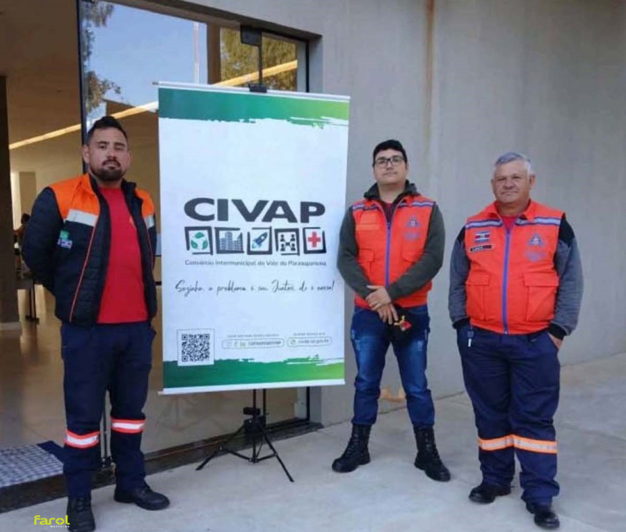 Defesa Civil participa de seminário regional do CIVAP em Assis
