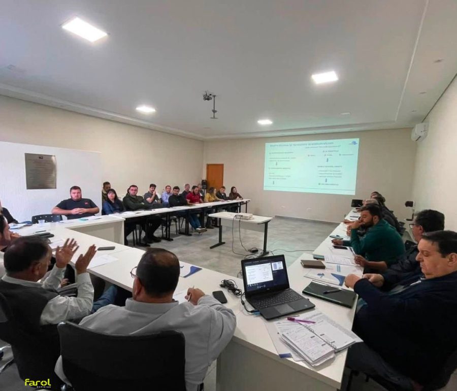 AMVAPA debate ações conjuntas para gestão ambiental e desenvolvimento sustentável dos municípios