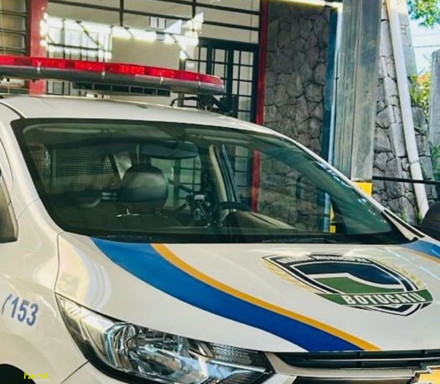 Mulher é presa por dívida de pensão alimentícia 